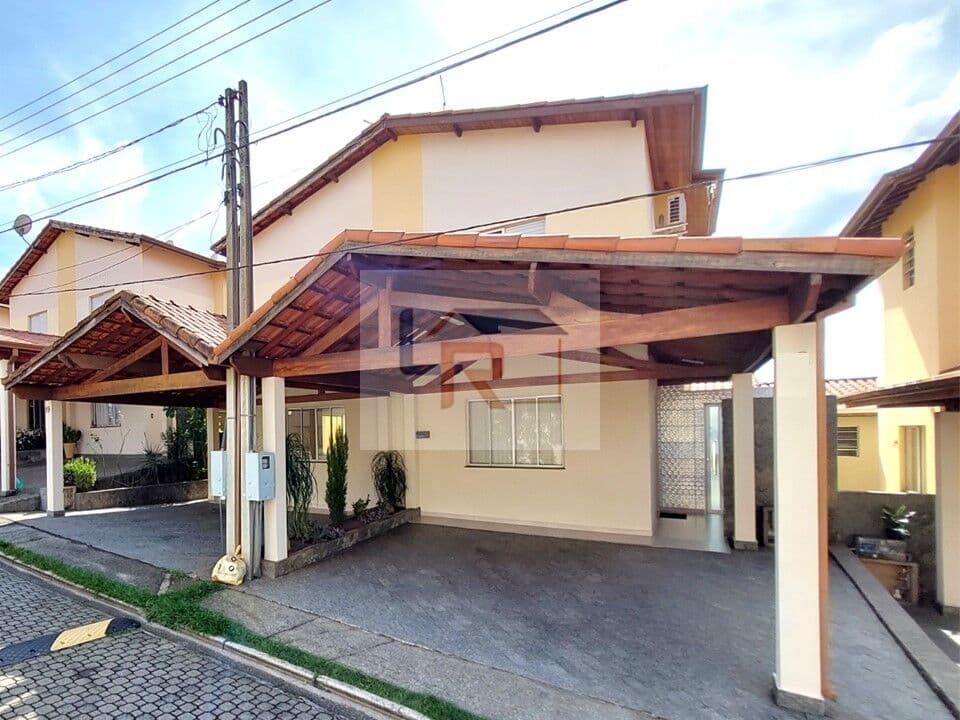 Maravilhoso Sobrado de 2 dormitórios com acabamento de primeira no Condomínio Vila Suiça