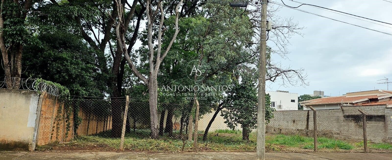 Lote/Terreno em Araraquara - Jardim Botânico