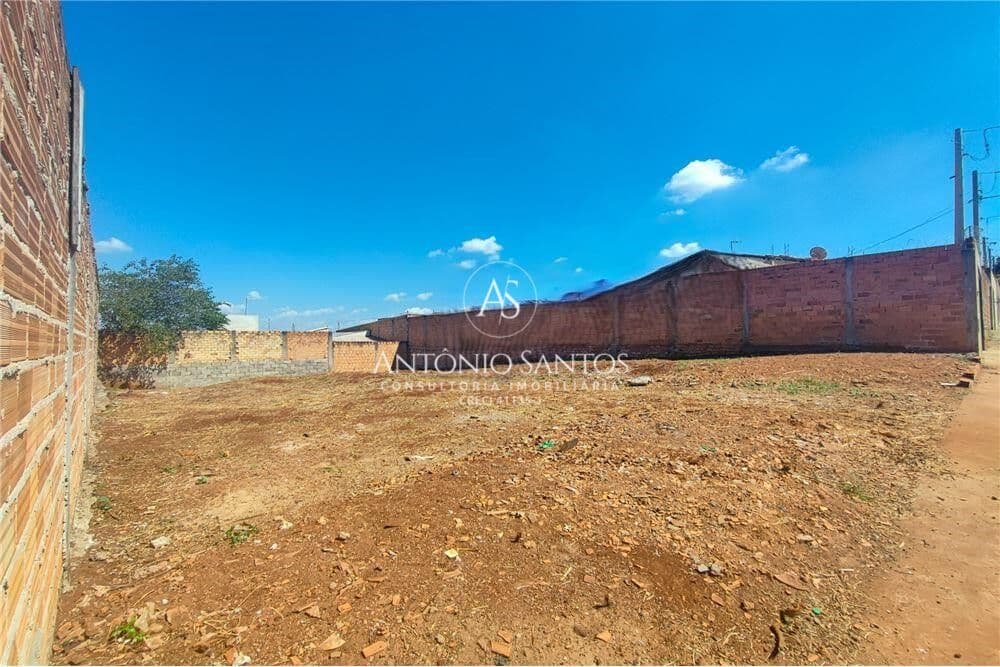 Lote/Terreno em Araraquara - Parque Gramado II