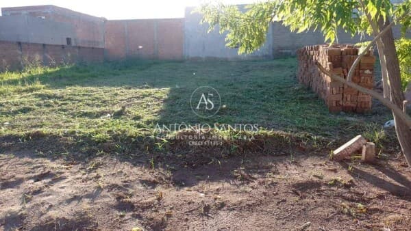 Lote/Terreno em Araraquara - Jardim Altos de Pinheiros I e II