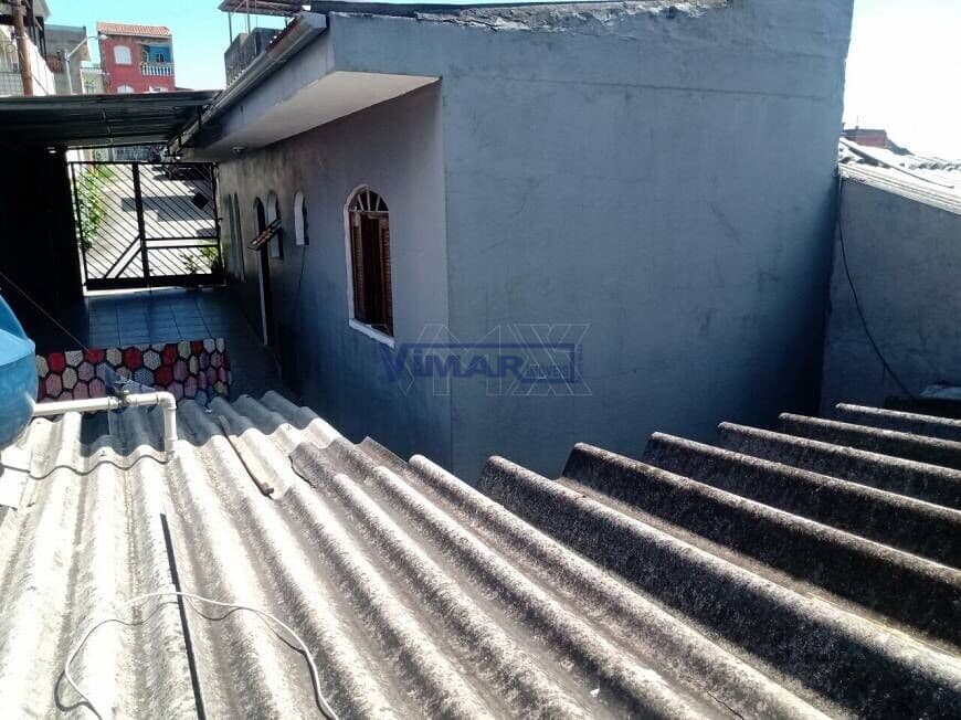 Casa Mista, 1 casa térrea e 1 sobrado, bem conservados, com 3 dormitórios, 2 wcs, 1 vaga coberta, 2 salas, 2 cozinhas, 2 a.s.