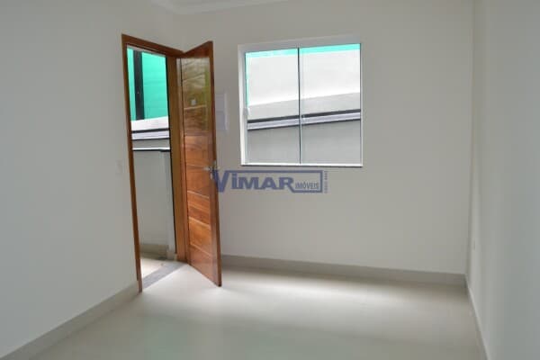 Apartamento Padrão A 750 MTS do Metrô Tucuruvi, com 2 dorms, 1 wc, sem vaga, sala, cozinha, a.s.