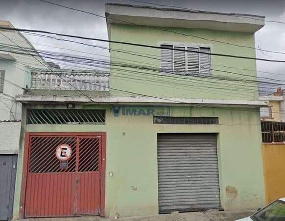 Casa Sobrado com 3 dormitórios ( 1 suite ) 3 WCS, 02 vagas de garagem, sala, cozinha, a.s