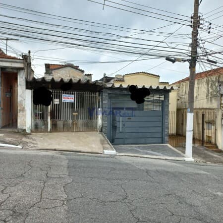 Casa Térrea na Vila Medeiros, local espetacular, com 3 dormitórios, 2 wcs, 01 vaga para auto e 2 para motos, sala, cozinha, a.s.
