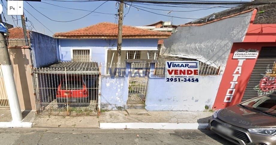 Casa Térrea no Jardim Brasil, a 150 metros da Av. Rolan Garros, perto de todo tipó de comércio com 3 dormitórios, 3 vagas, 2 wcs, sala, cozinha, as.