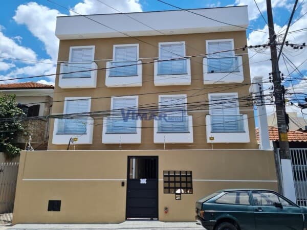 Casa em Condomínio, no térreo, no 1o. e 2o. andar, com metragens entres 31,00 m2, a 50,00 m2., preços entres R$228.000,00 e R$350.000,00.