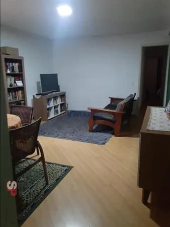 Apartamento Padrão na Vila Nivi, com 2 dormitórios, 1 wc, 1 vaga coberta, 2 salas, cozinha, a.s.