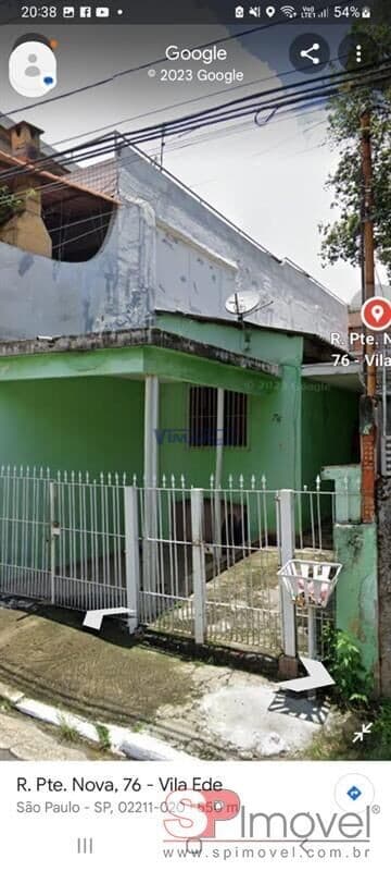 Casa Térrea a 700 mts da Av., Júlio Buono, casa antiga de forro edícula c. pia e wc, 1 dormitório, 2 wcs, 1 vaga de garagem, sala, cozinha, a.s.