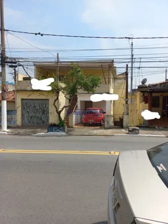 5 Casas Mistas para RENDA, Possui 2 vagas de garagem Excelente investimento em Avenida
