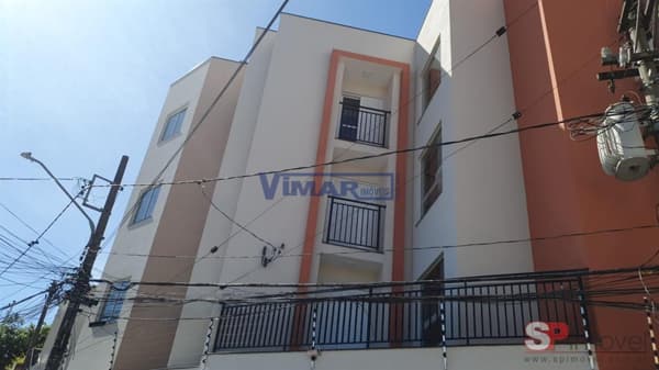 Casa em Condomínio, com 53,00 m2, 2 dormitórios, 1 wc, 1 vaga de garagem coberta, 2 salas,, cozinha, a.s.
