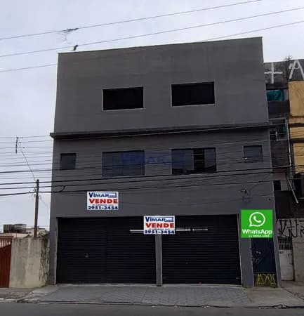 Prédio Comercial com 03 ANDARES TOTAL DE 496,00m2 na AVENIDA