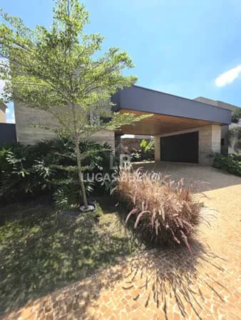 Golden Park - Sobrado maravilhoso com 3 suites + 1 dormitorio reversivel - Condominio Golden Park