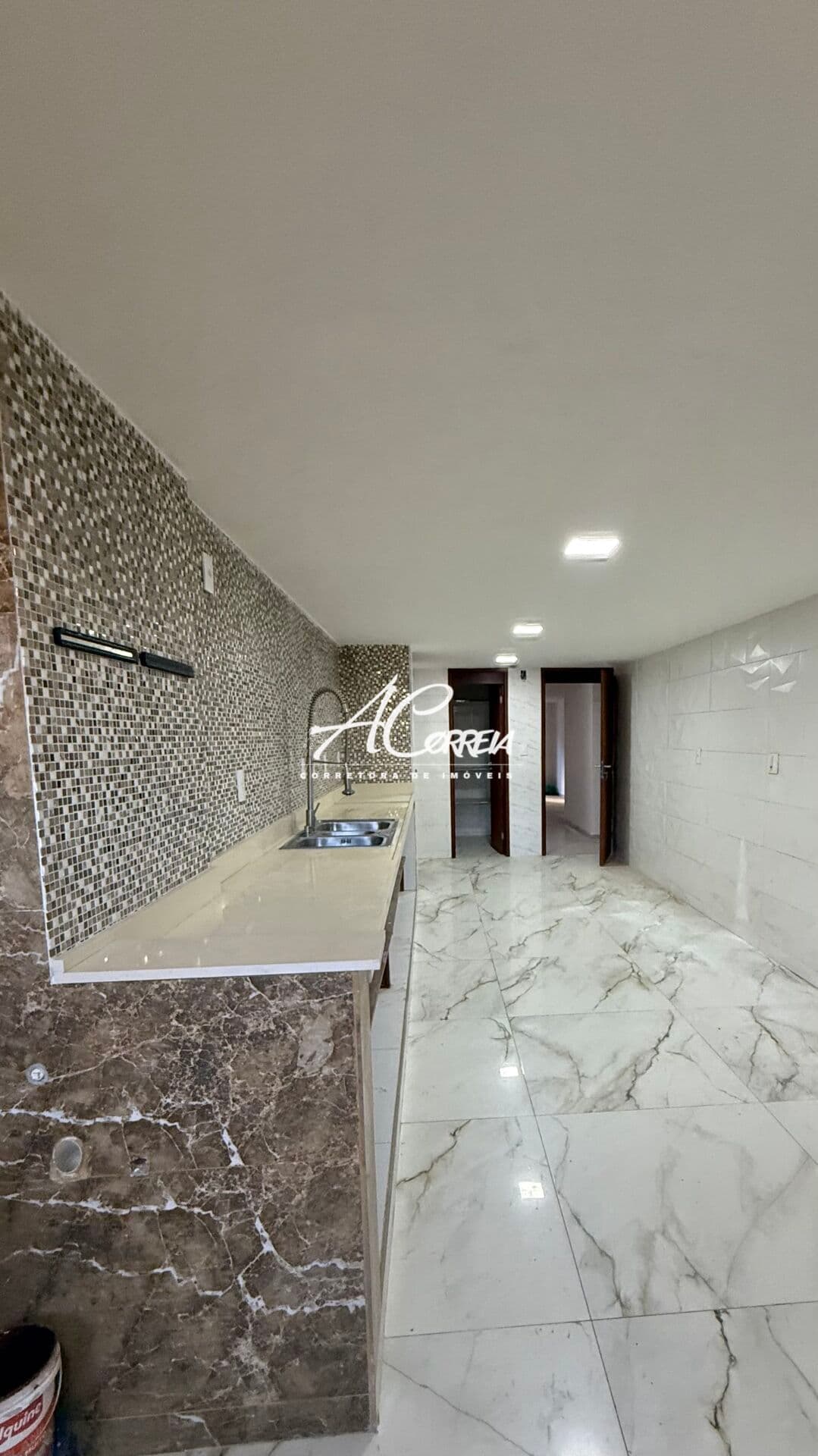 Raridade! Apartamento Amplo Totalmente Reformado Manaíra