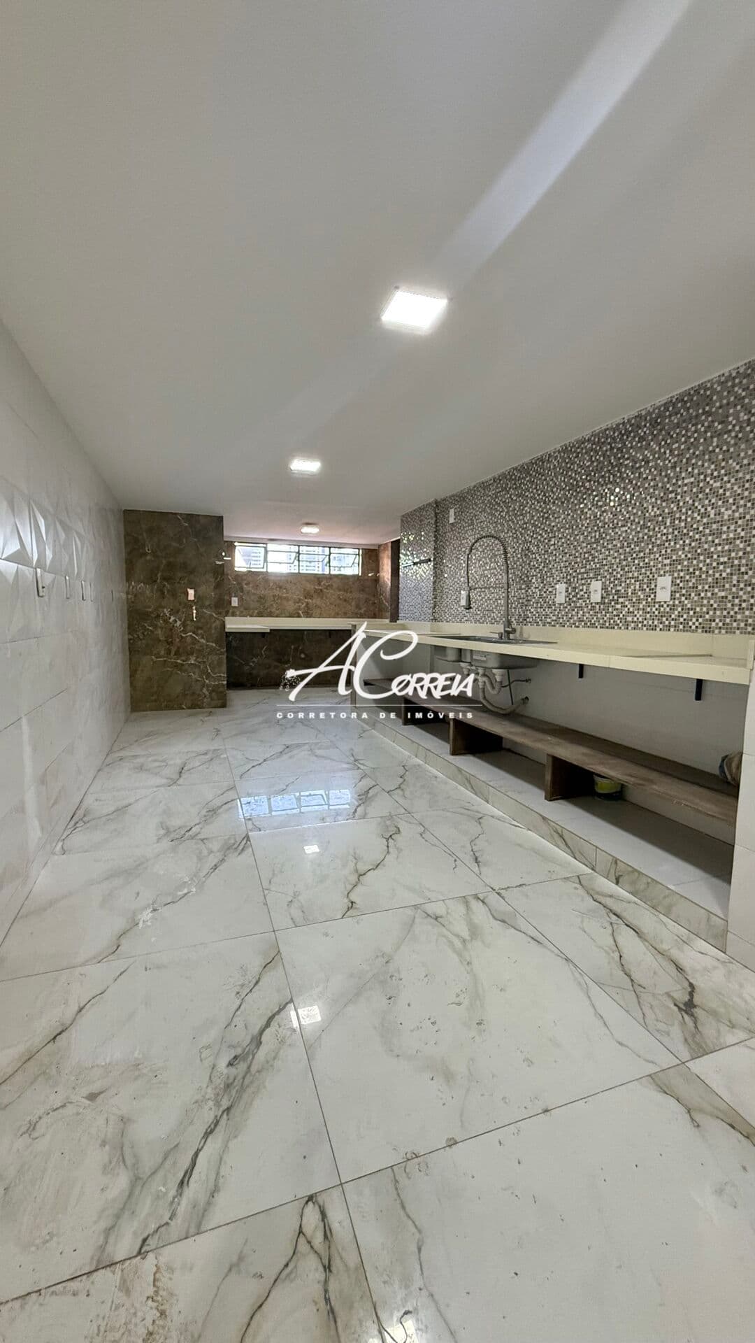 Raridade! Apartamento Amplo Totalmente Reformado Manaíra