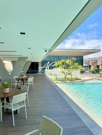 Casa Alto Padrão em Condomínio