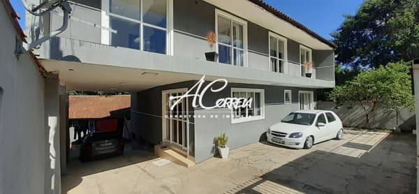 Sobrado Amplo em Santa Felicidade
