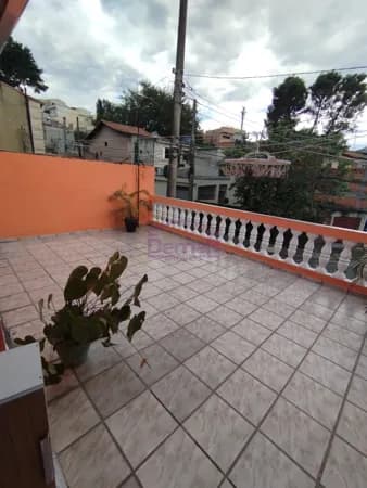 Casa p/ Renda à Venda no Jd. Santo André!