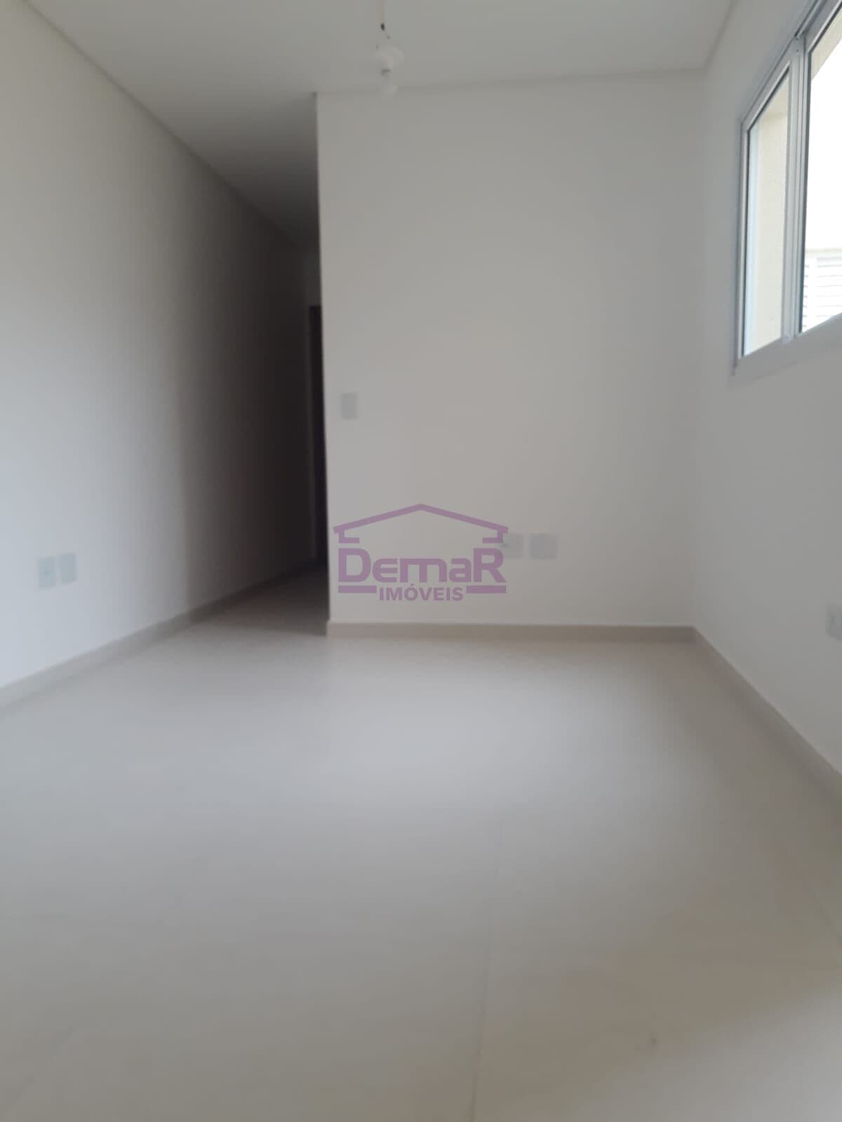 Apartamento S/ Condomínio à Venda no Jd. Bom Pastor!