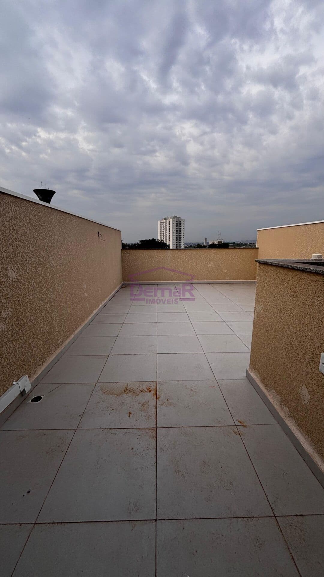 Apartamentos novos na Vila Vitória