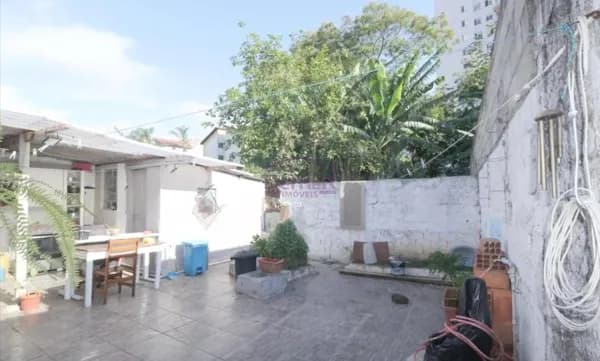 Casa Térrea - ótima localização!