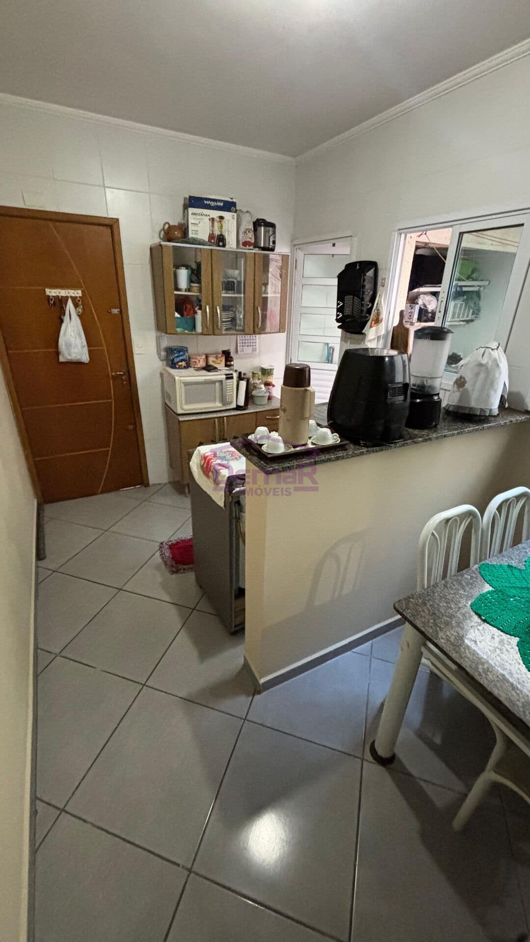 Apartamento por 260 mil - ACEITA TROCA POR CASA