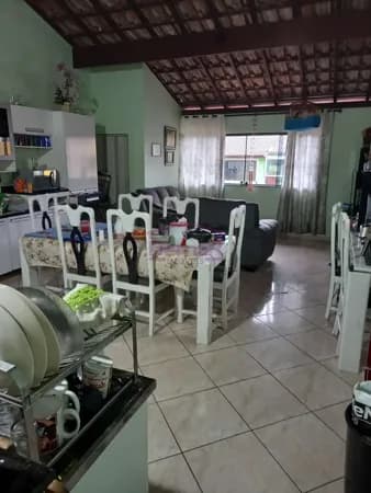 Sobrado e Ponto comercial à Venda!