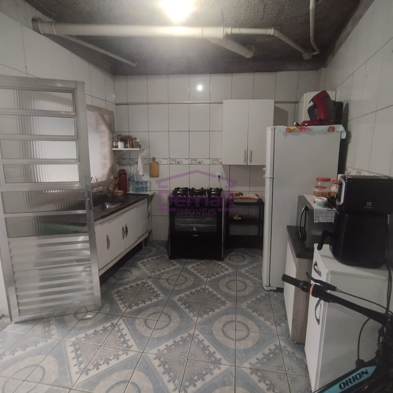 Casa de Contrato Compra e Venda!