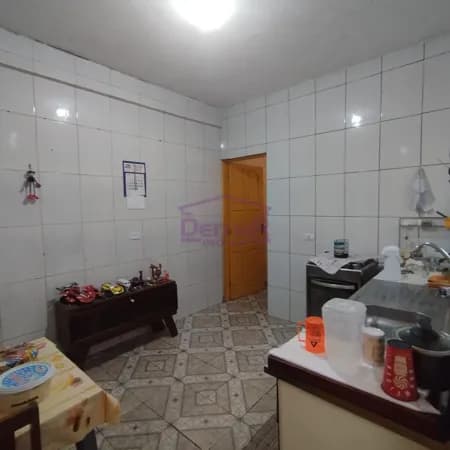 Casa À venda no Jd. Vila Rica