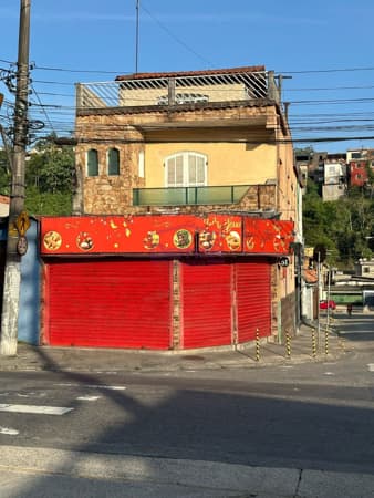 SOBRADO COMERCIAL À VENDA!