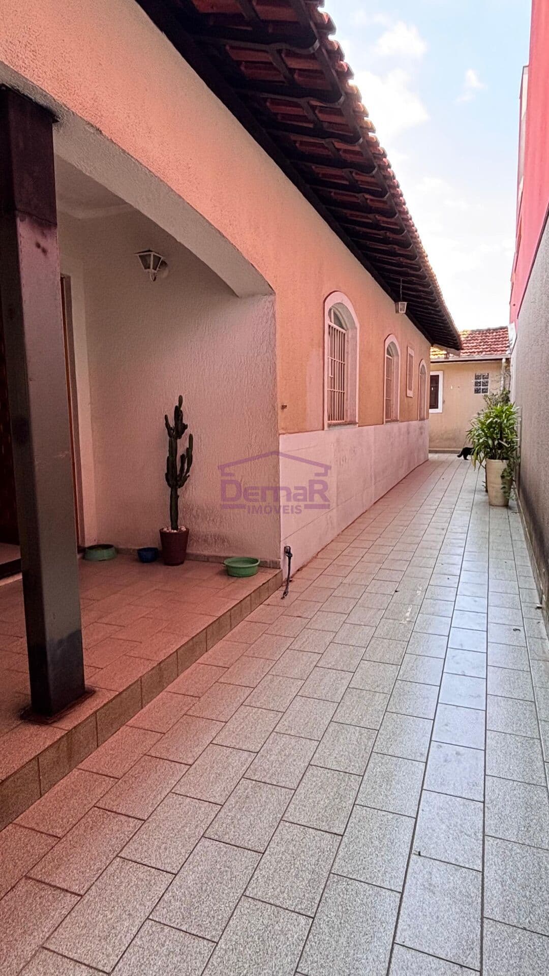 Casa Térrea à Venda na Vila Helena!