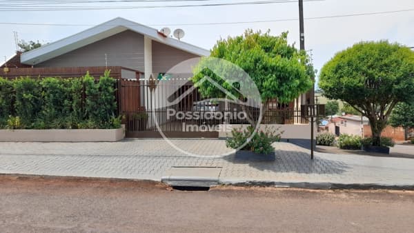 Casa em Campo Mourão - Jardim Damasco