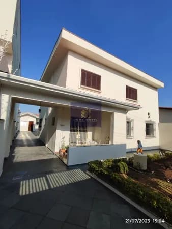 Casa à venda no Planalto Paulista!!!