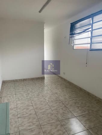 Casa Padrão Com 2 salas no Jardim aeroporto !!!