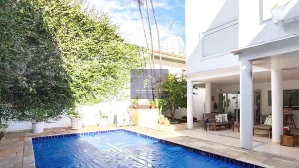 Linda Casa, 4 suítes Com Piscina, À Venda, Campo Belo.