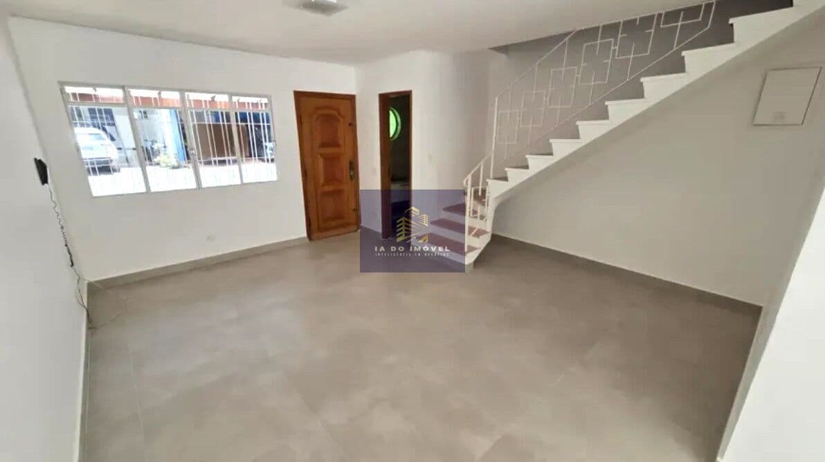 Casa em Vila Fechada, no Planalto Paulista.