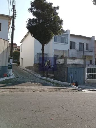 Casa Padrão para alugar no Planalto Paulista!!!