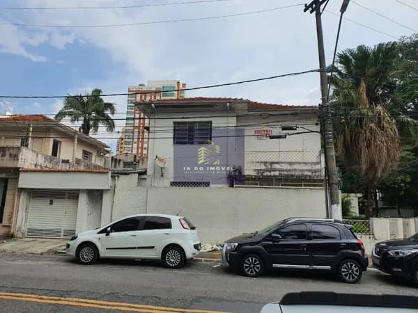 Casa Comercial com várias salas coemerciais no Campo Belo!!!!