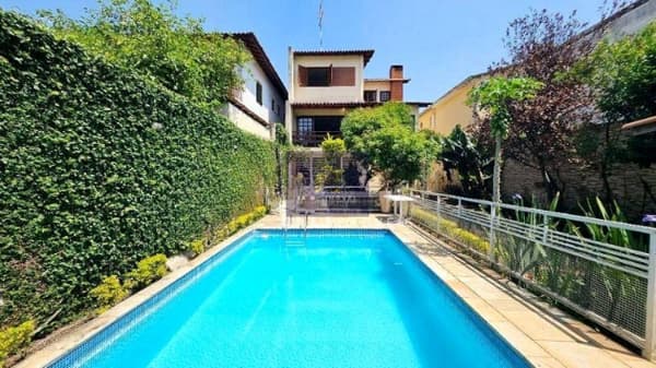Casa com Piscina, para Venda, Planalto Paulista.