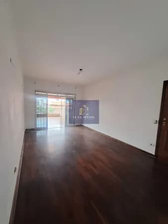 Casa com 3 dormitórios para alugar no Jardim Aeroporto!!!
