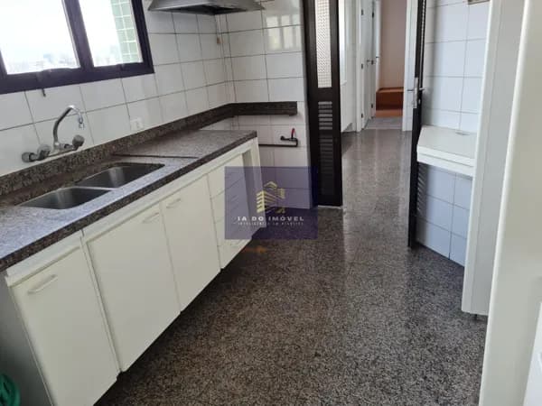 Apartamento em São Paulo - Moema