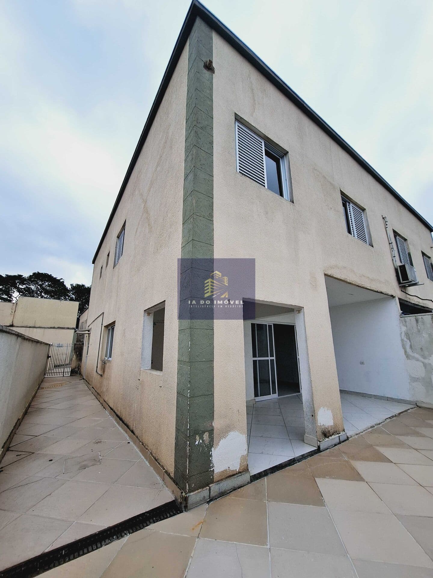 Casa em Condomínio com 4 quartos, 3 a 4 vagas no Planalto Paulista!