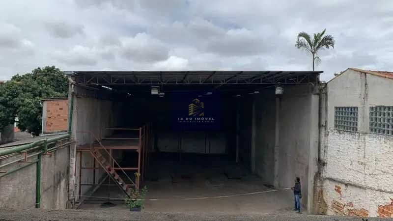 Pavilhão/Galpão Salão Comercial para alugar.