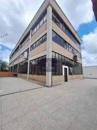 Prédio para alugar na Vila mascote!!