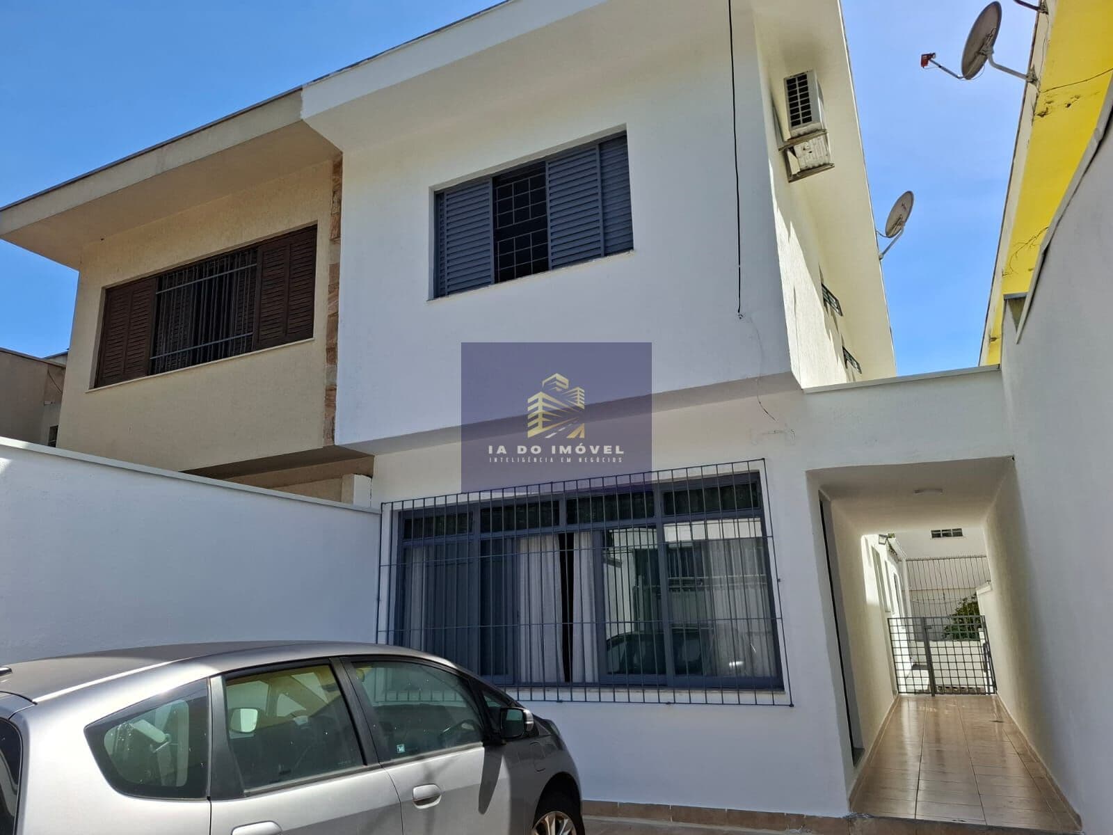 Casa Sobrado comEdícula à venda!!!