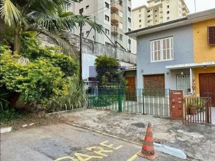 Casa em Vila Fechada, Campo Belo.
