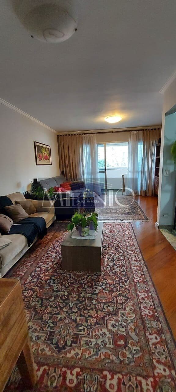 Apartamento 3 dormitórios, 3 suítes e 3 vagas em Moema