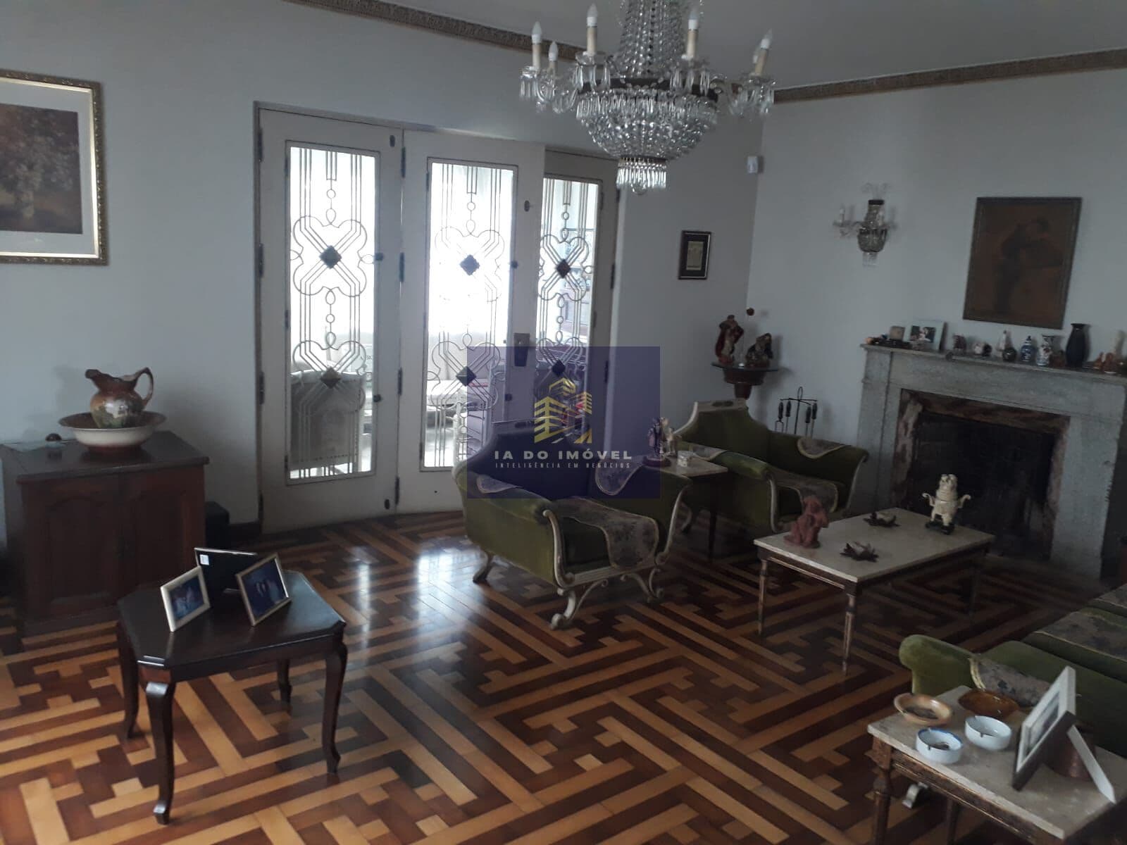 Casa 4 dormitórios e pomar