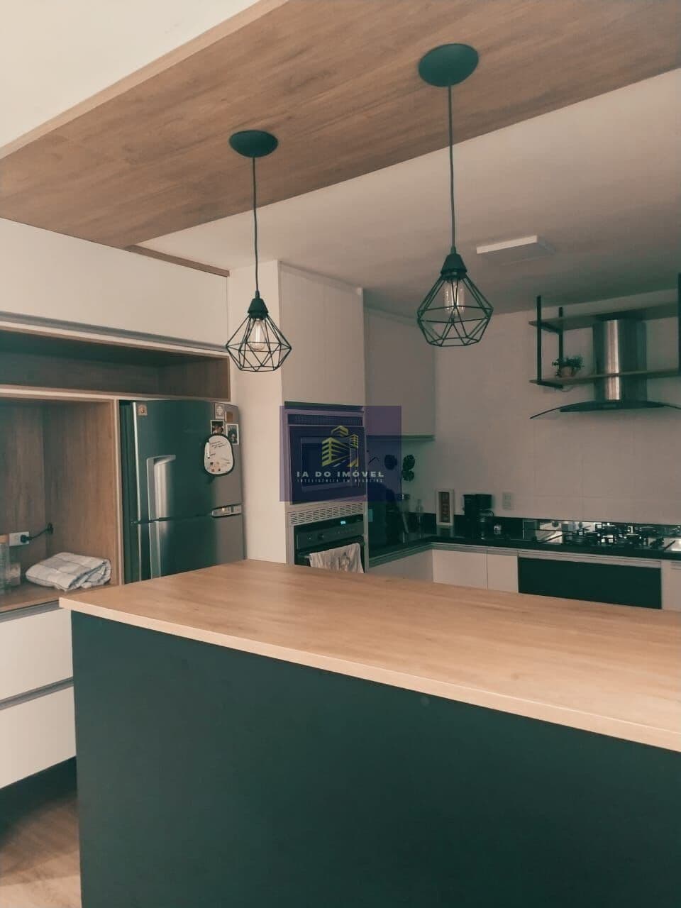 Casa Alto Padrão com cozinha Americana, área Gourmet e 4 vagas no Campo Belo