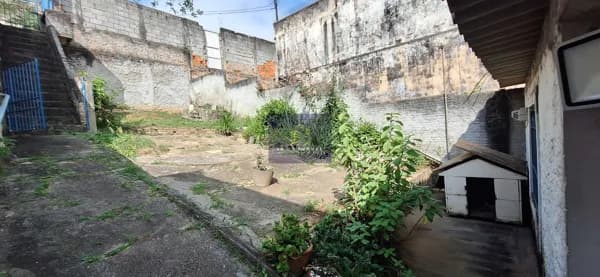 Casa Padrão à venda na Vila Mascote!!!