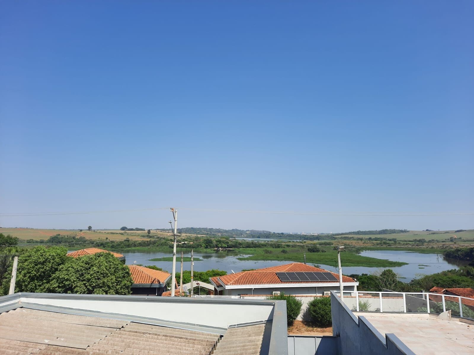 Chácara em Condomínio Jacuba (Represa Itapira--Mogi-Guaçu),
